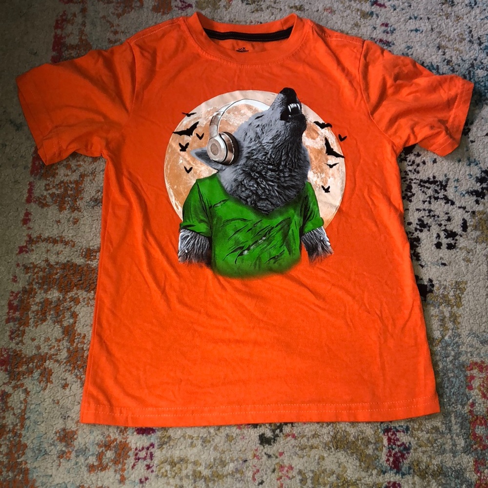 Halloween tee